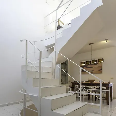 Ocean View Apartment *